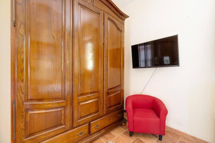 Bed & Breakfast Agrifoglio Con Giardino *